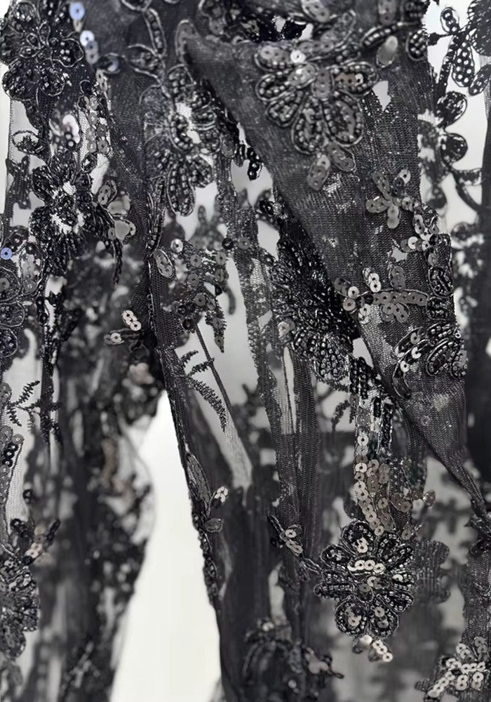 Muñoz Fashion V-Neck Sequined Lace Black Two-Piece Pant Suit